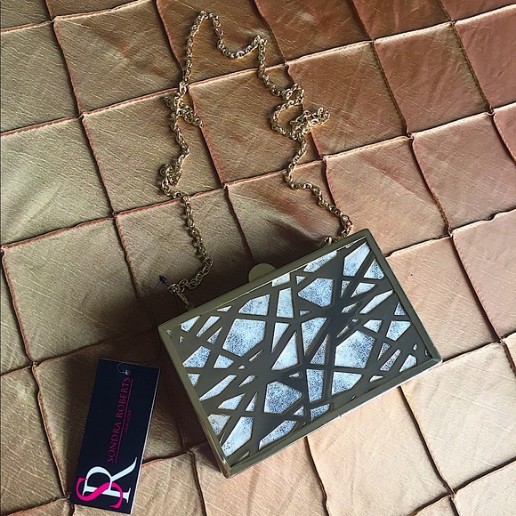 Sondra Roberts Gold Clutch - Picture 6 of 9